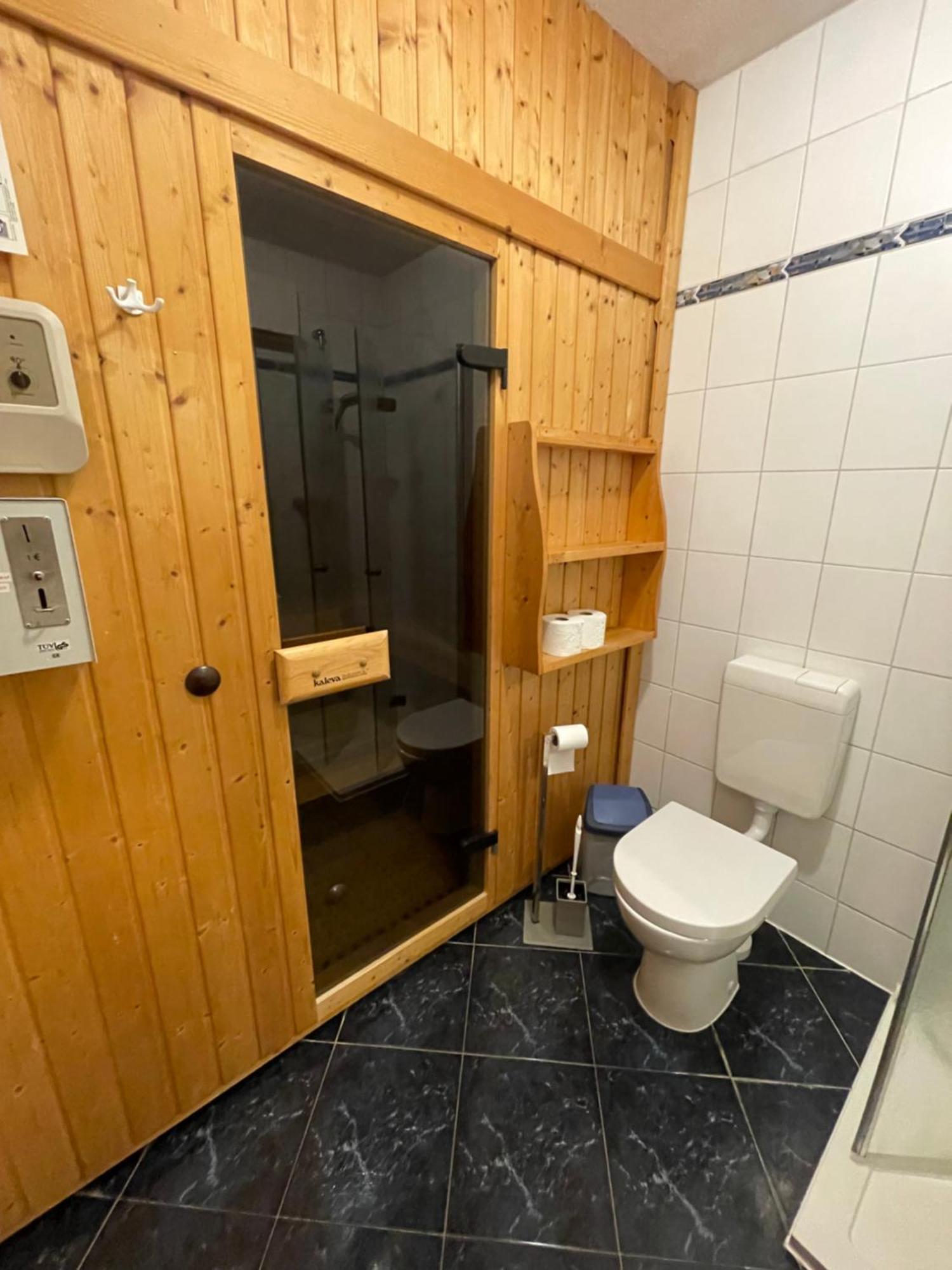 Wiek auf Rügen Ferienwohnungen Wiek, Haus Luv & Lee מראה חיצוני תמונה